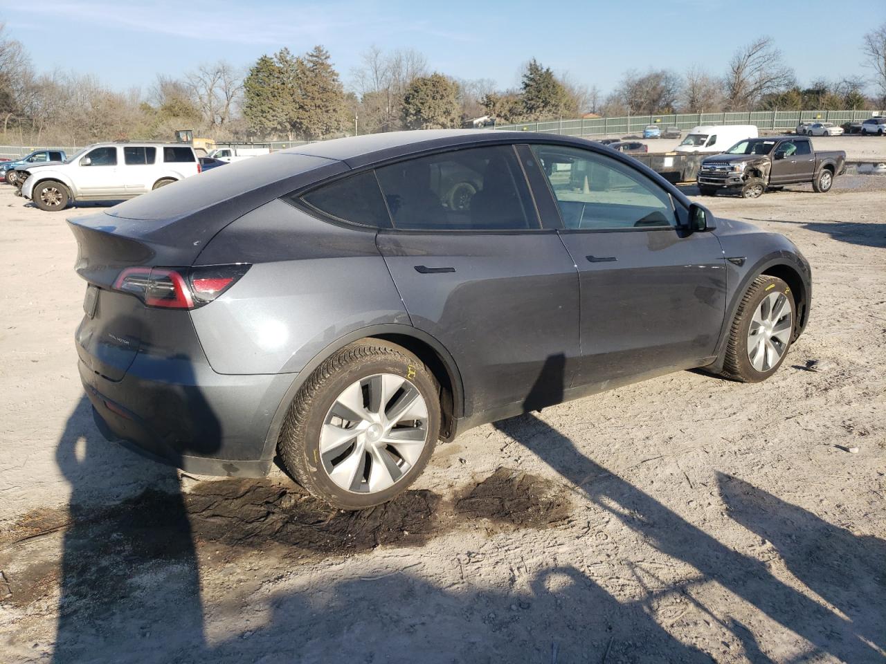2022 TESLA MODEL Y  VIN:7SAYGDEE6NF331851