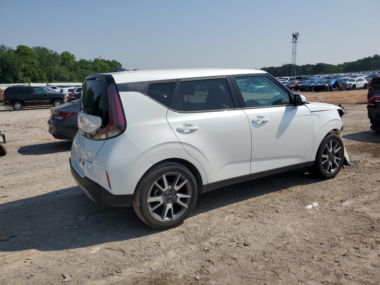 2024 KIA SOUL EX VIN:KNDJ33AU4R7906526
