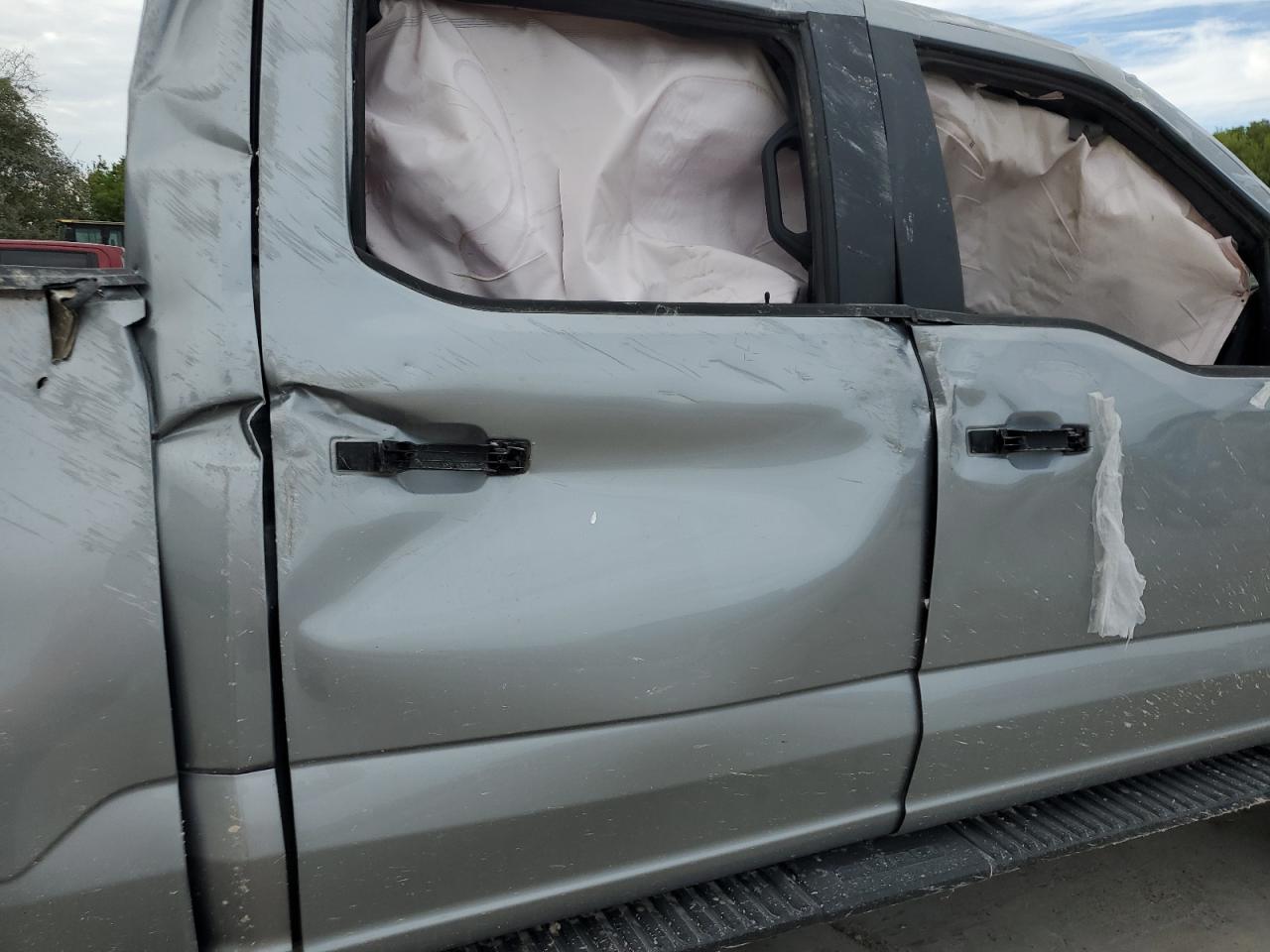 2023 FORD F150 SUPERCREW VIN:1FTFW1E55PKF38033