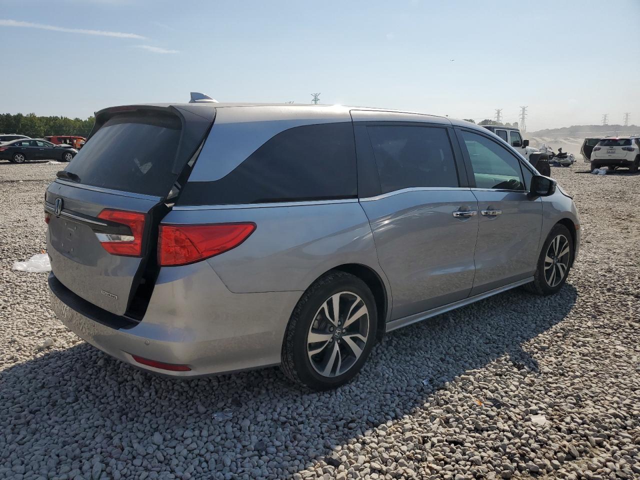 2023 HONDA ODYSSEY TOURING VIN:5FNRL6H82PB046033