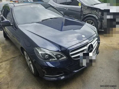 2015 Mercedes-Benz E 300 VIN: