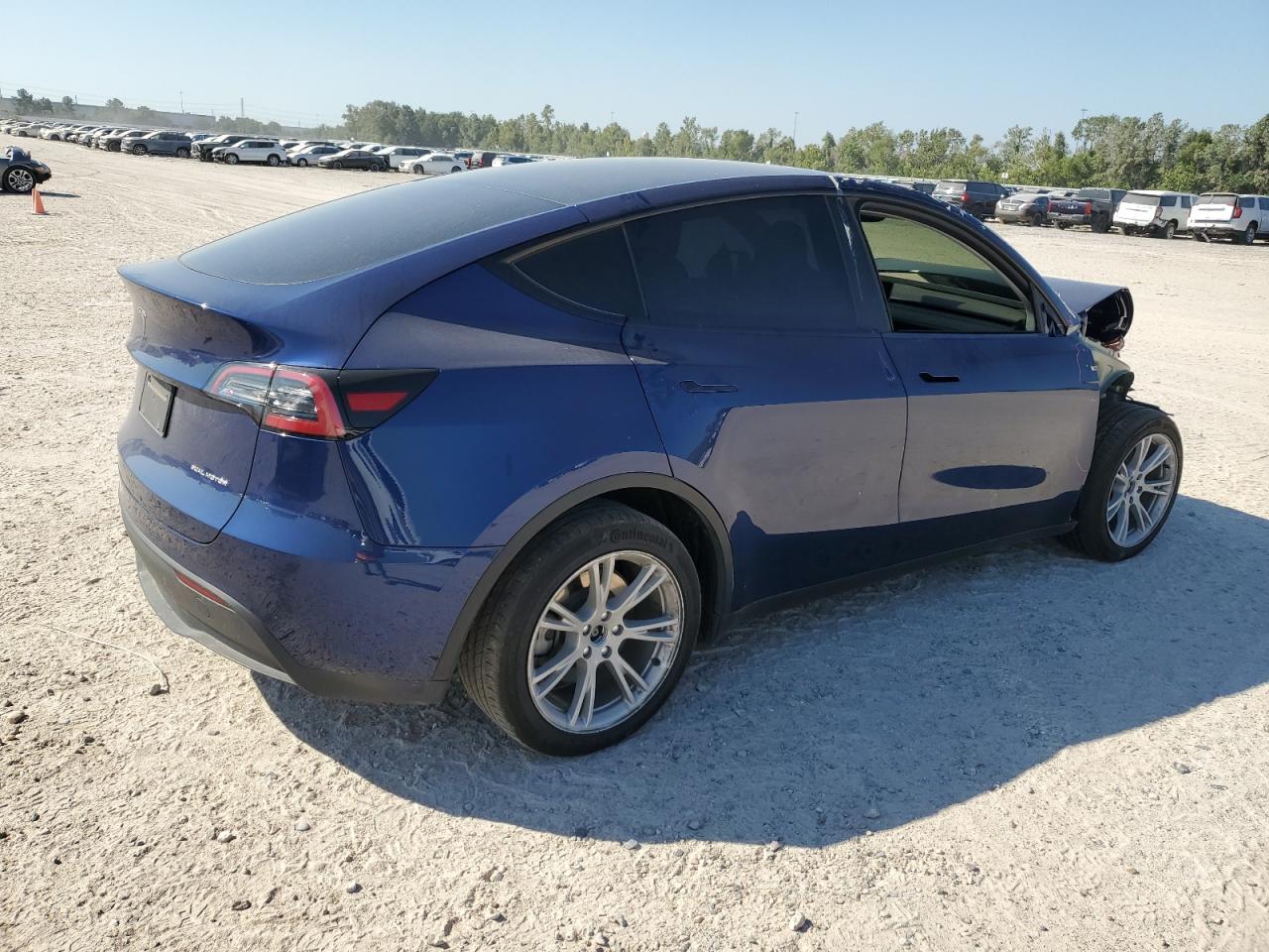 2023 TESLA MODEL Y  VIN:7SAYGDEEXPA158593