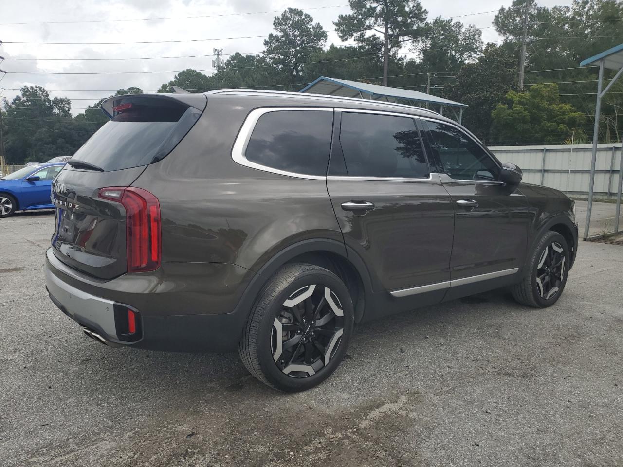 2023 KIA TELLURIDE S VIN:5XYP64GC4PG330877