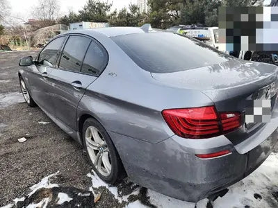 2016 BMW 520 VIN: