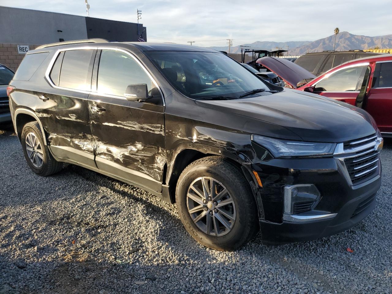 2023 CHEVROLET TRAVERSE LT VIN:1GNERGKWXPJ129431