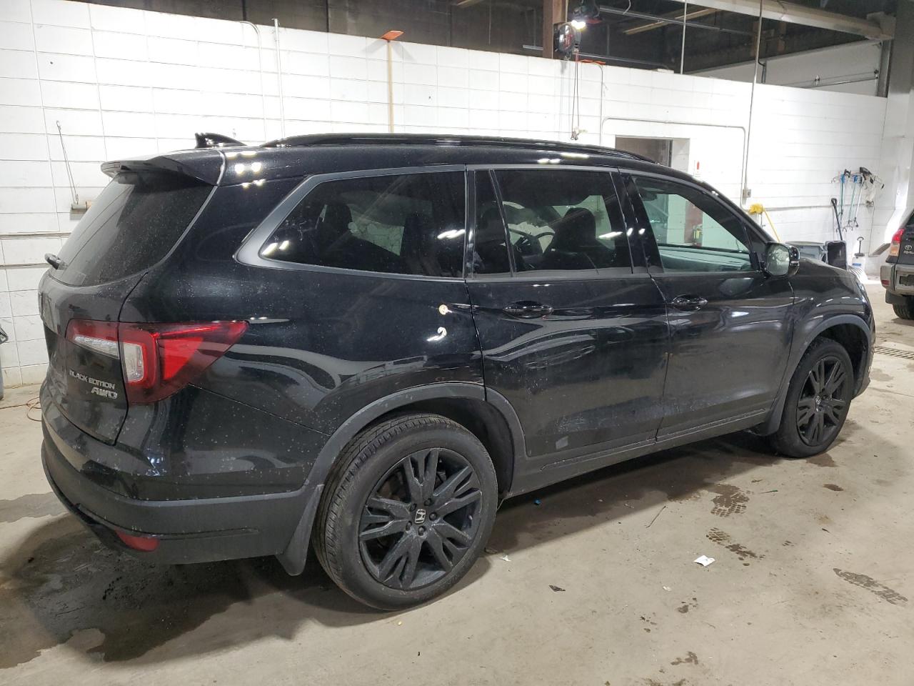 2022 HONDA PILOT BLACK VIN:5FNYF6H71NB041994