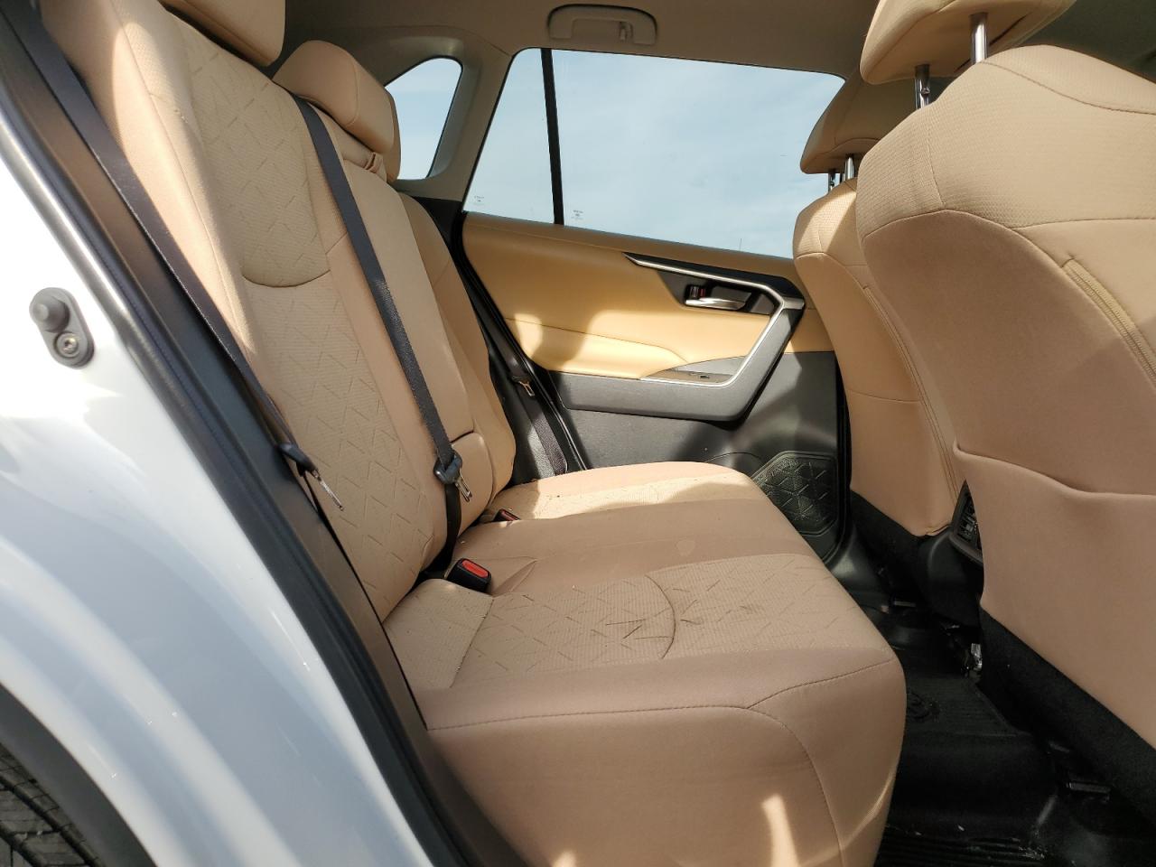 2022 TOYOTA RAV4 XLE VIN:2T3P1RFV6NW274356