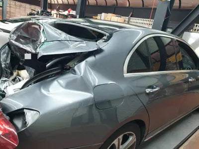 2016 Mercedes-Benz E 300 VIN: