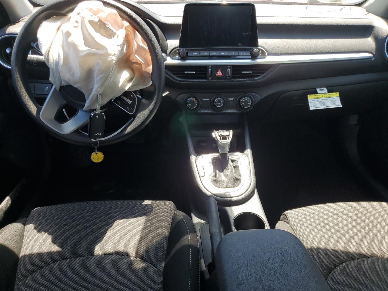 2024 KIA FORTE LX VIN:3KPF24AD2RE775787
