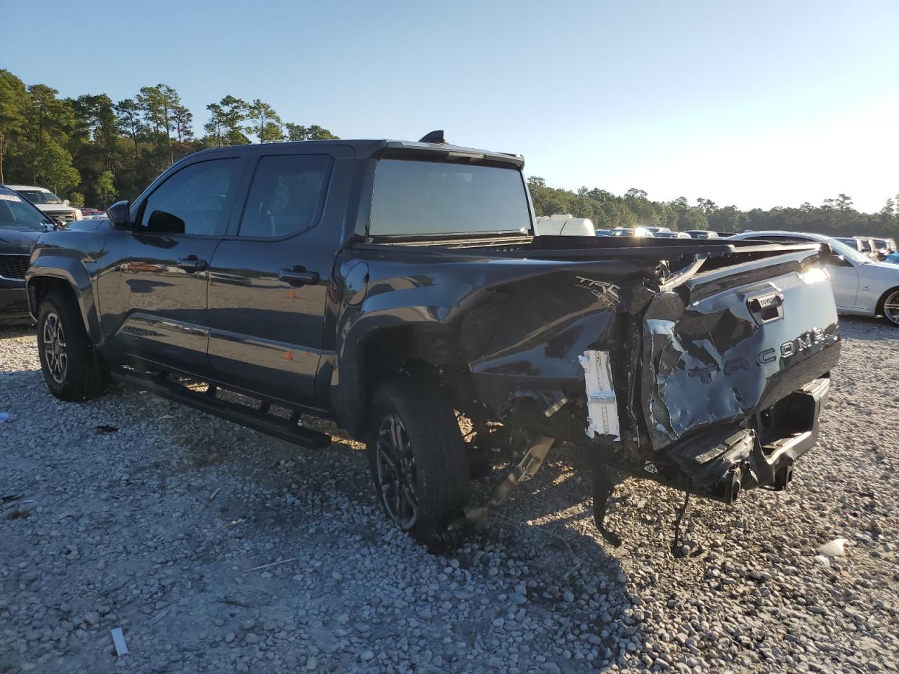 2024 TOYOTA TACOMA DOUBLE CAB VIN:3TMKB5FN2RM005195