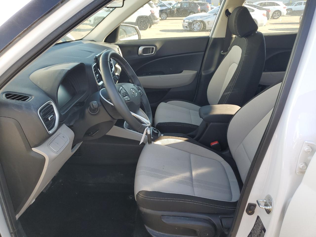 2024 HYUNDAI VENUE SEL VIN:KMHRC8A32RU332898