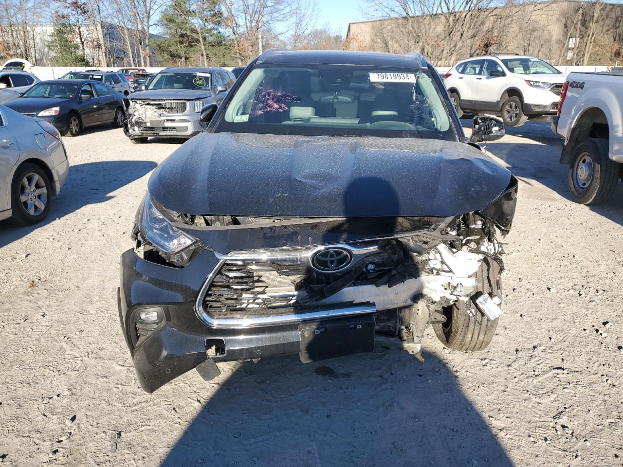 2024 TOYOTA HIGHLANDER LE VIN:5TDKDRBH7RS535664