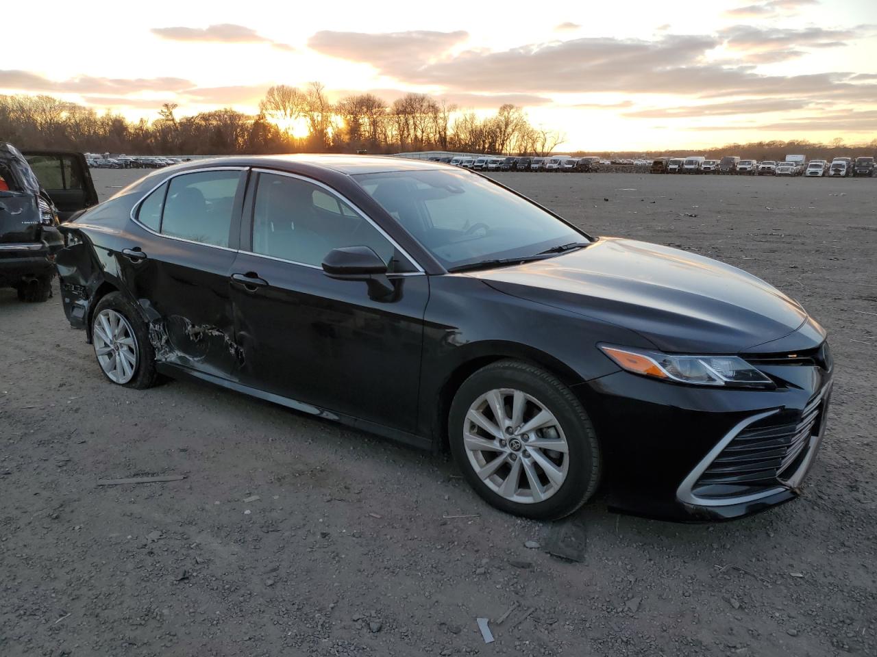 2022 TOYOTA CAMRY LE VIN:4T1C11AK8NU699521