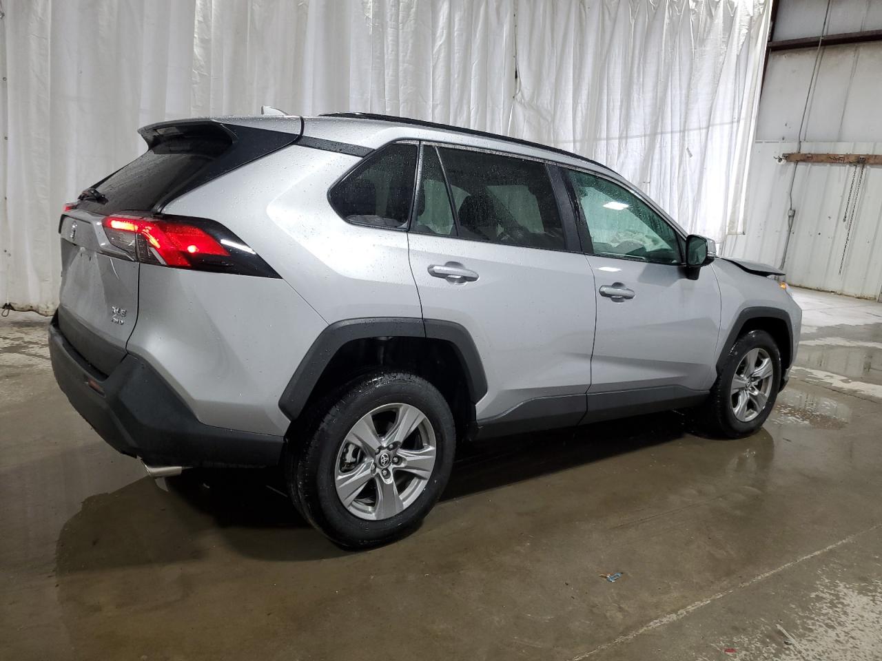 2024 TOYOTA RAV4 XLE VIN:2T3P1RFVXRC440238