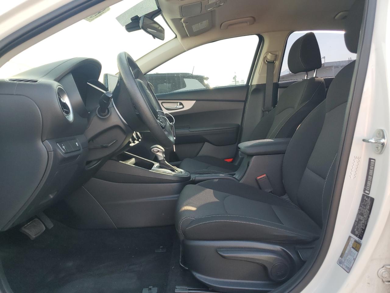2023 KIA FORTE LX VIN:3KPF24AD7PE675729