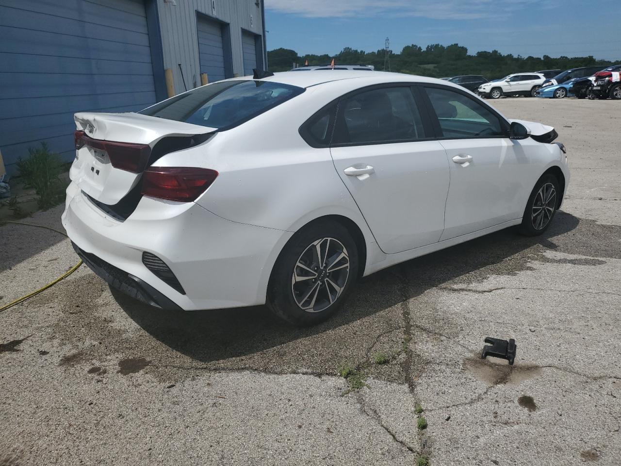 2022 KIA FORTE FE VIN:3KPF24AD0NE453949