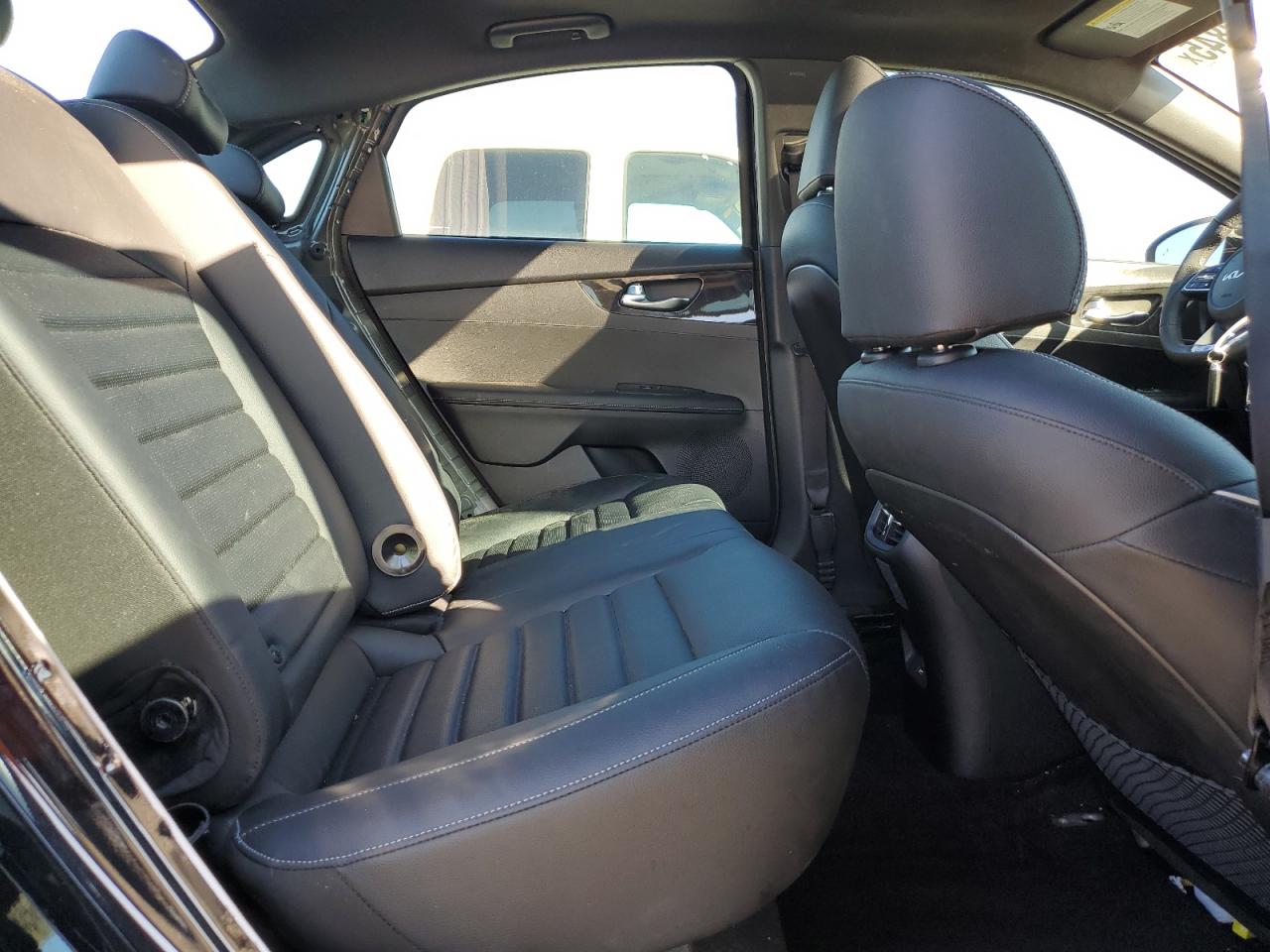 2022 KIA FORTE GT LINE VIN:3KPF54AD0NE442361