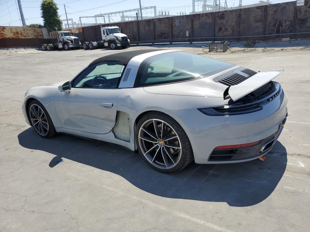 2022 PORSCHE 911 TARGA VIN:WP0BA2A90NS226162