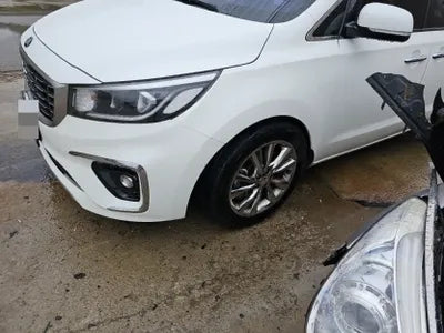 2018 Kia Carnival VIN: