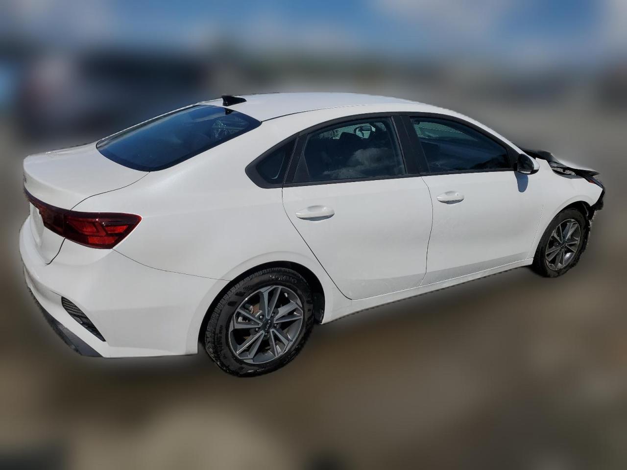 2022 KIA FORTE FE VIN:3KPF24AD1NE460618