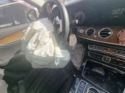 2019 Mercedes-Benz E 300 WDDZF4JB4KA498073 VIN:WDDZF4JB4KA498073