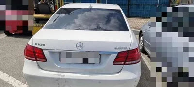 2015 Mercedes-Benz E 220 VIN: