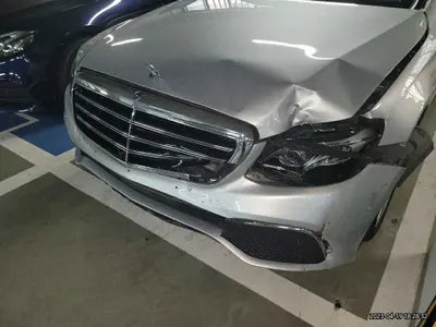 2017 Mercedes-Benz E 300 WDDZF4KB6HA250933 VIN:WDDZF4KB6HA250933