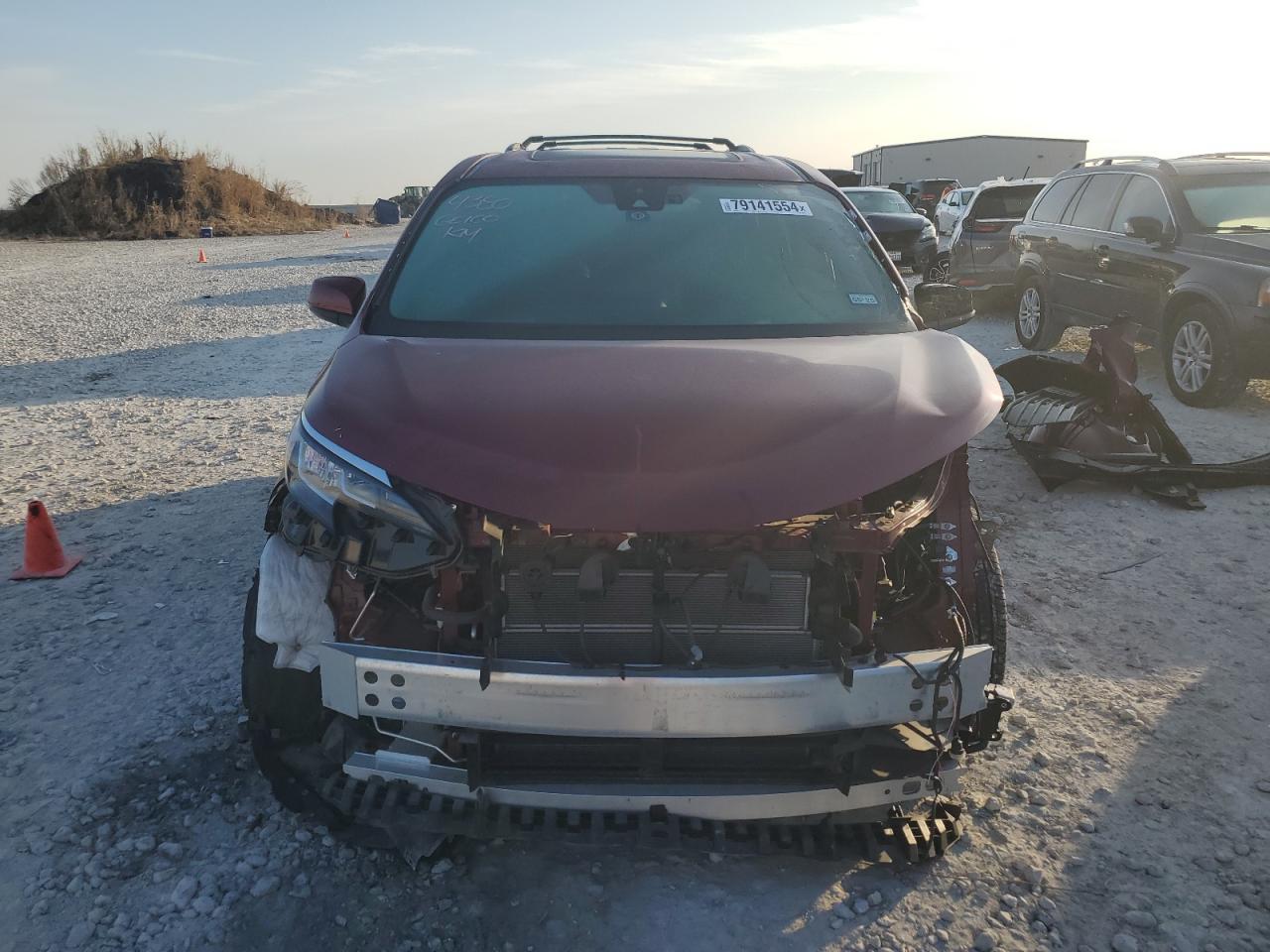 2022 TOYOTA SIENNA XLE VIN:5TDYRKEC8NS117563