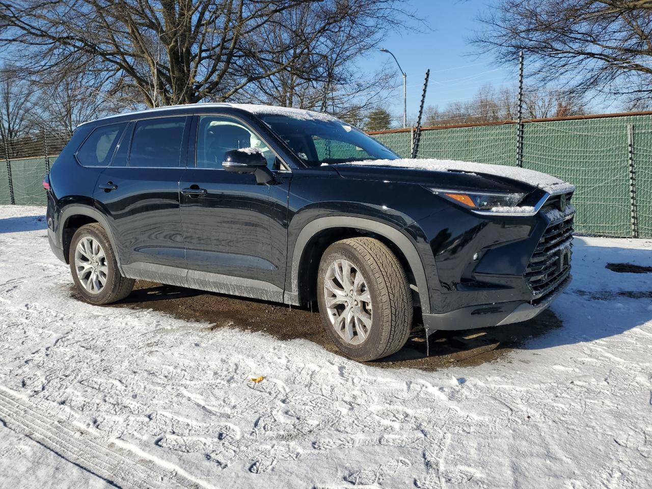 2024 TOYOTA GRAND HIGHLANDER XLE VIN:5TDAAAB51RS058113