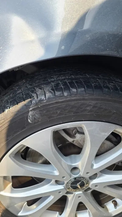 2019 Mercedes-Benz E 300 WDDZF4KB7KA585304 VIN:WDDZF4KB7KA585304