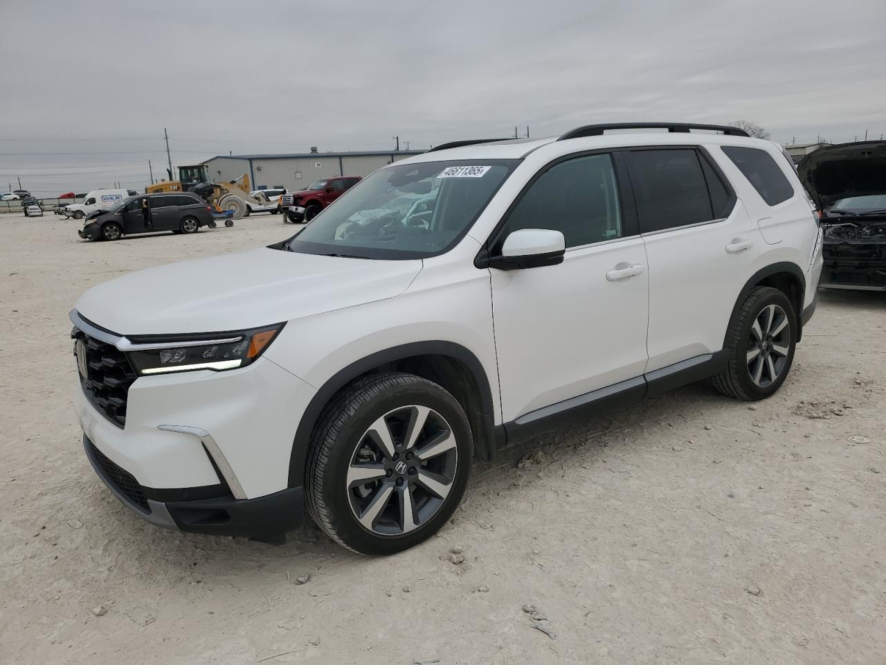 2024 HONDA PILOT TOURING VIN:5FNYG1H70RB002528