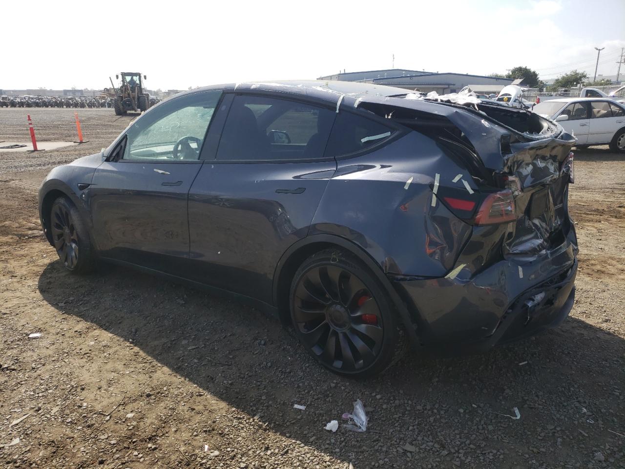 2023 TESLA MODEL Y  VIN:7SAYGDEF7PF603500