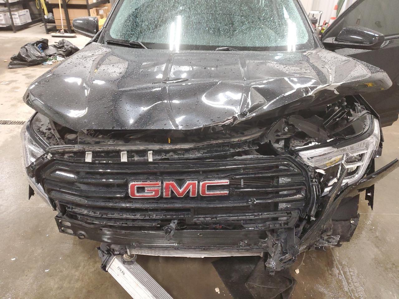 2022 GMC TERRAIN SLE VIN:3GKALTEV4NL258327