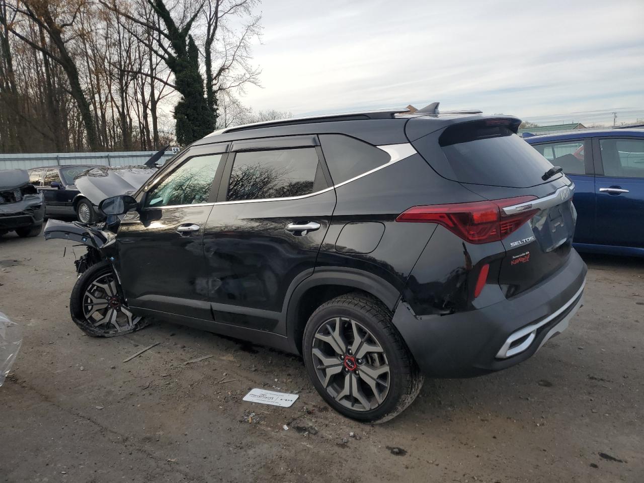 2022 KIA SELTOS SX VIN:KNDETCA27N7278519