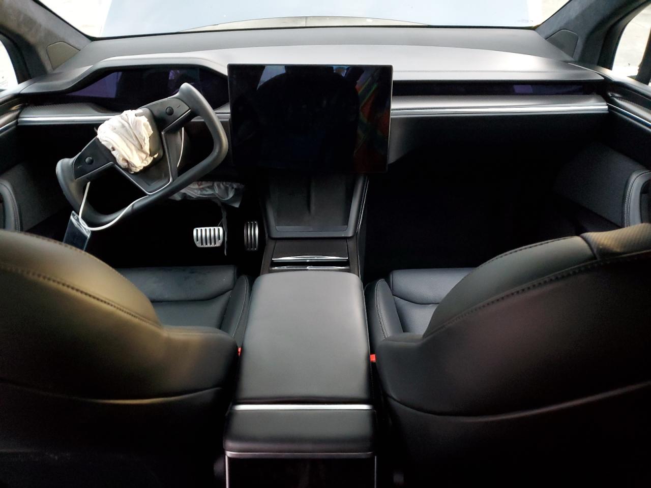 2022 TESLA MODEL X  VIN:7SAXCBE64NF358213