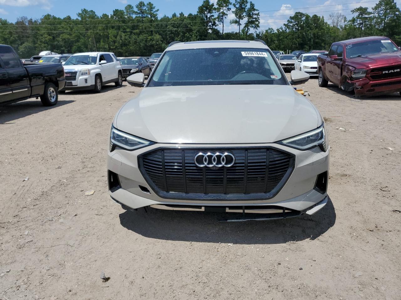 2022 AUDI E-TRON PREMIUM VIN:WA1AAAGE0NB012499