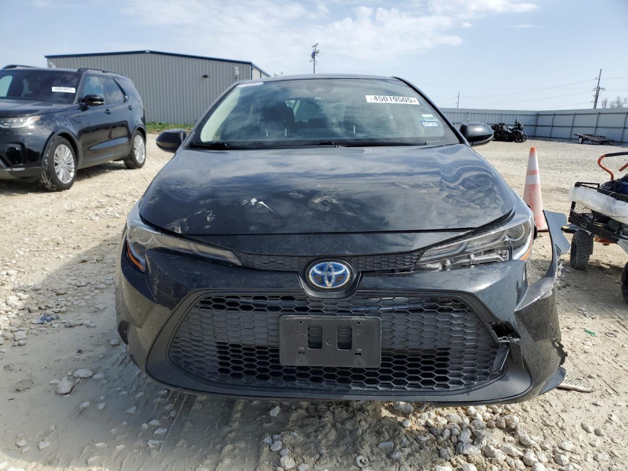 2022 TOYOTA COROLLA LE VIN:JTDEAMDE2NJ057947