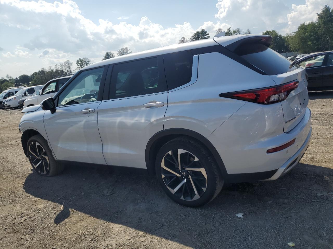 2022 MITSUBISHI OUTLANDER SE VIN:JA4J4UA87NZ088031