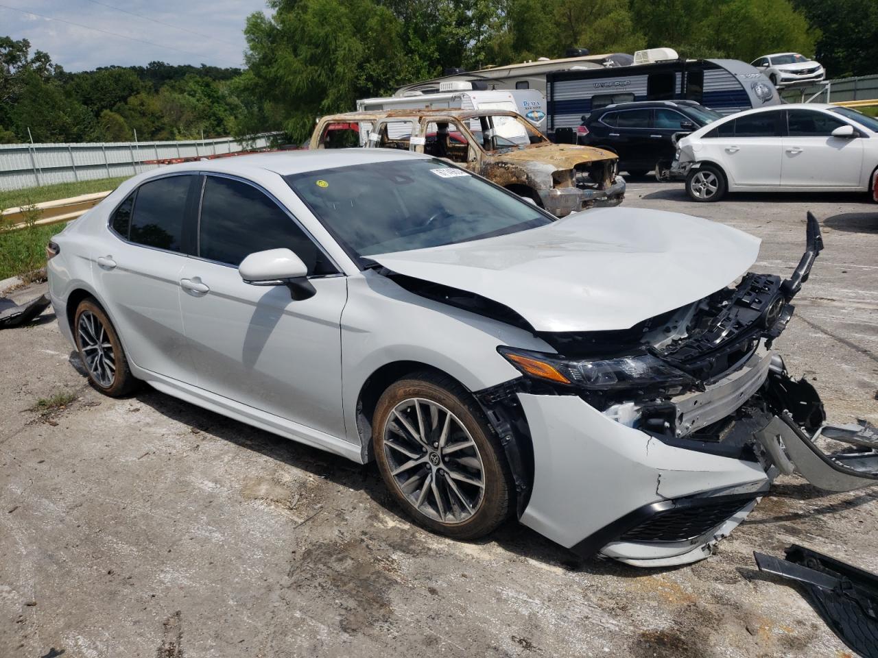 2022 TOYOTA CAMRY SE VIN:4T1G11AK8NU034104