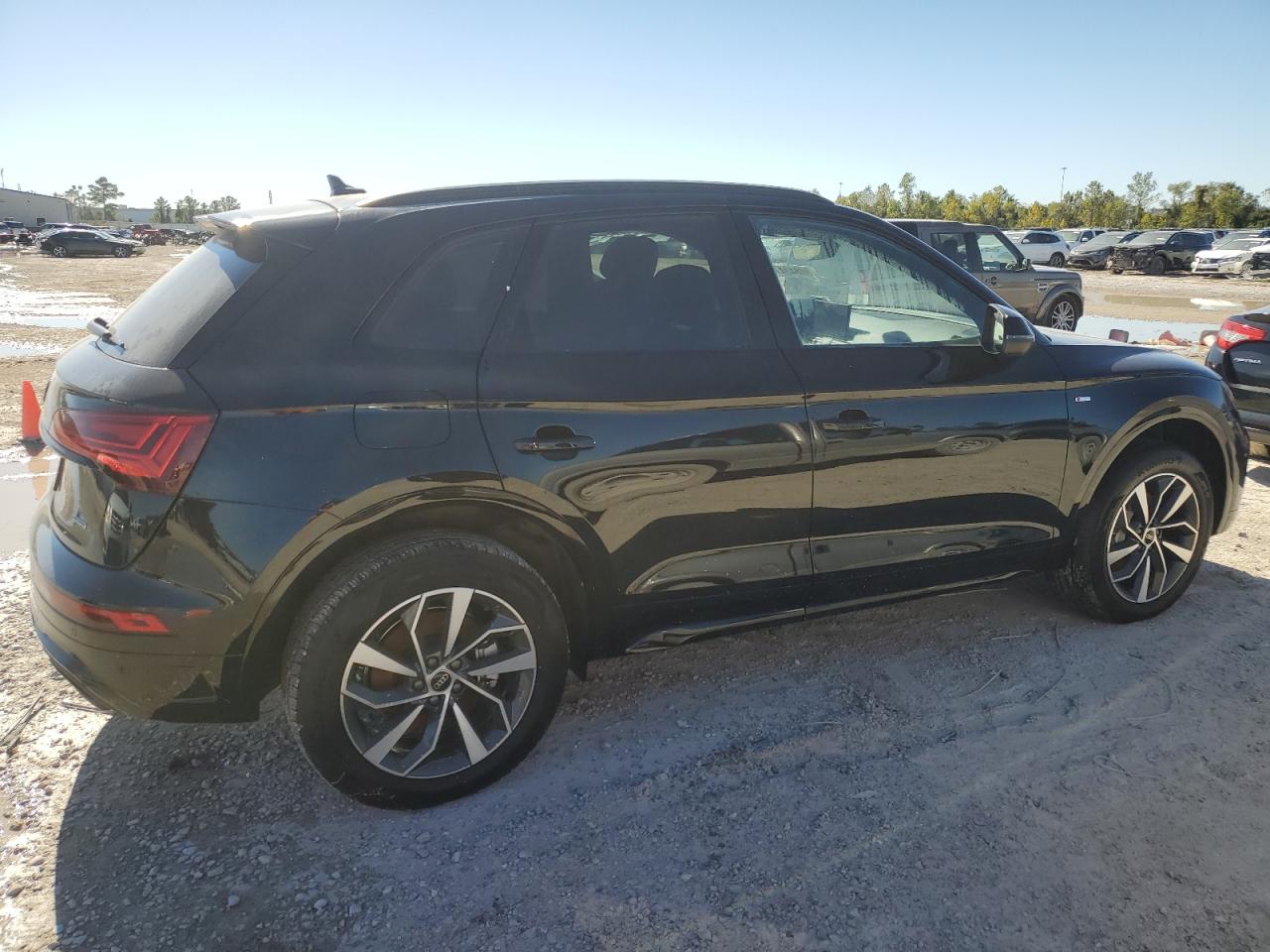 2024 AUDI Q5 PREMIUM 45 VIN:WA1GAAFY6R2107919