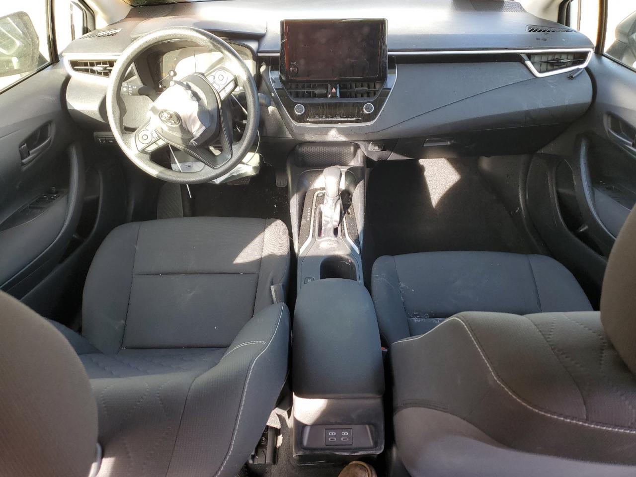 2024 TOYOTA COROLLA LE VIN:JTDBCMFE8RJ025696