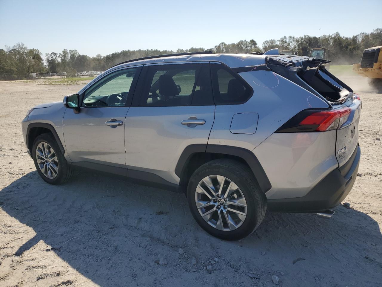 2022 TOYOTA RAV4 XLE PREMIUM VIN:2T3C1RFV6NW227651