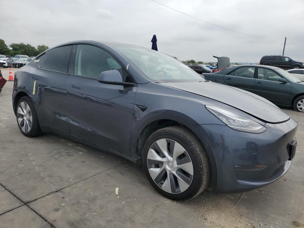 2023 TESLA MODEL Y  VIN:7SAYGDEE5PA129647