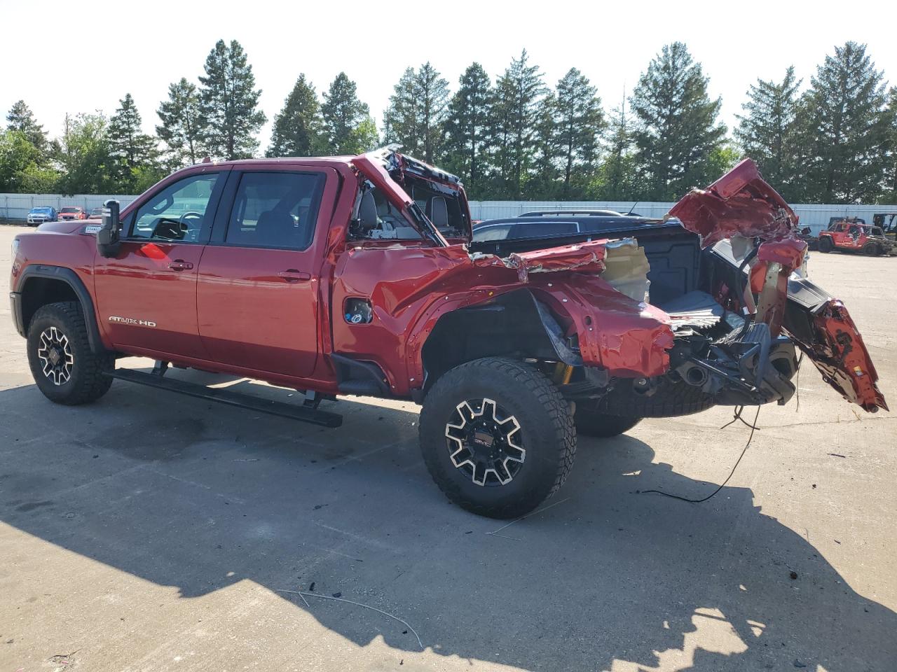 2024 GMC SIERRA K2500 AT4X VIN:1GT49ZEY5RF373037