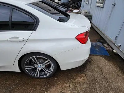 2015 BMW 320 WBA3E1104FF948407 VIN:WBA3E1104FF948407