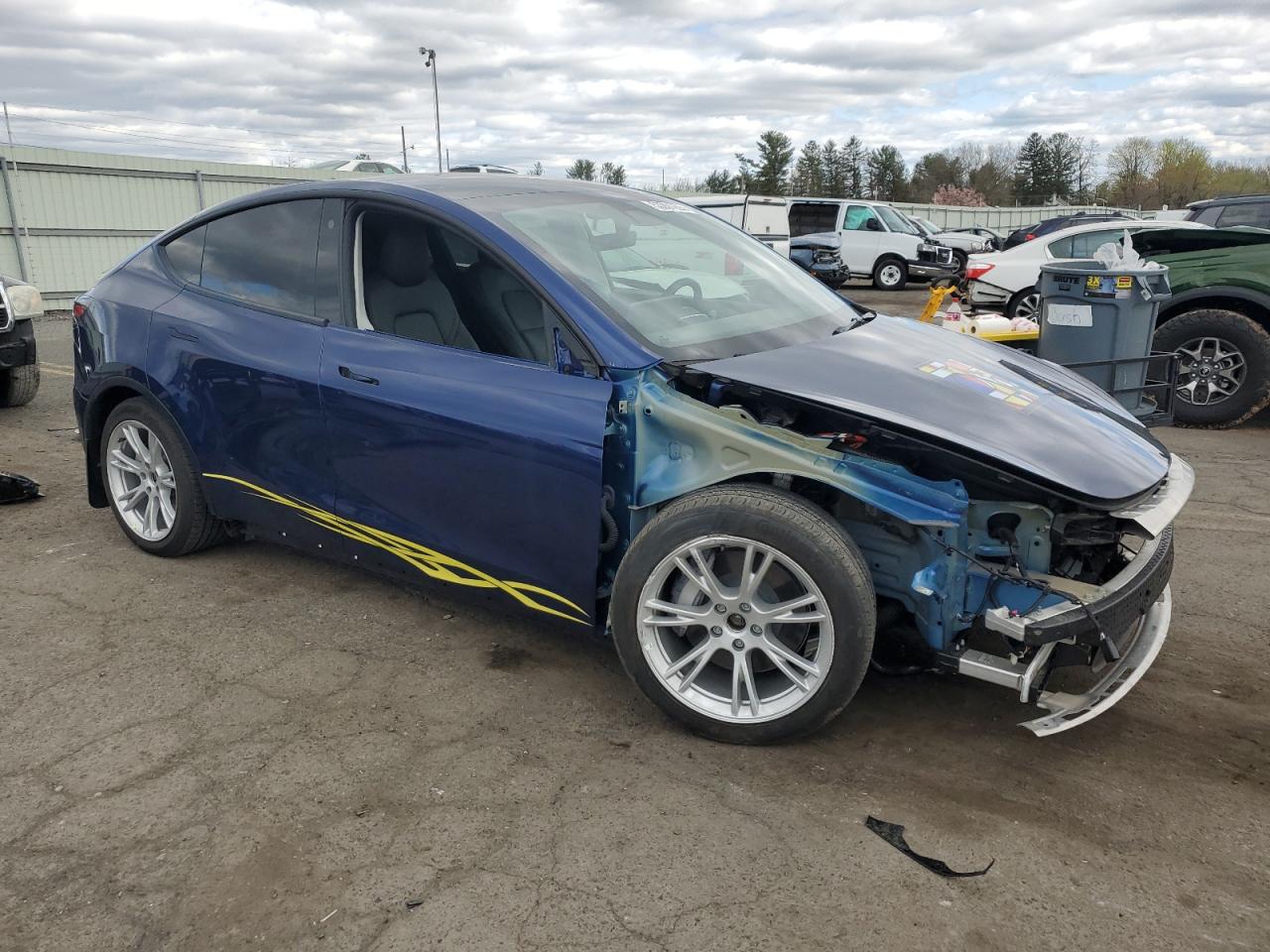 2022 TESLA MODEL Y  VIN:7SAYGDEEXNF325289