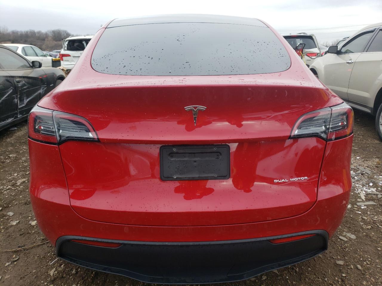 2023 TESLA MODEL Y  VIN:7SAYGDEE0PF810754