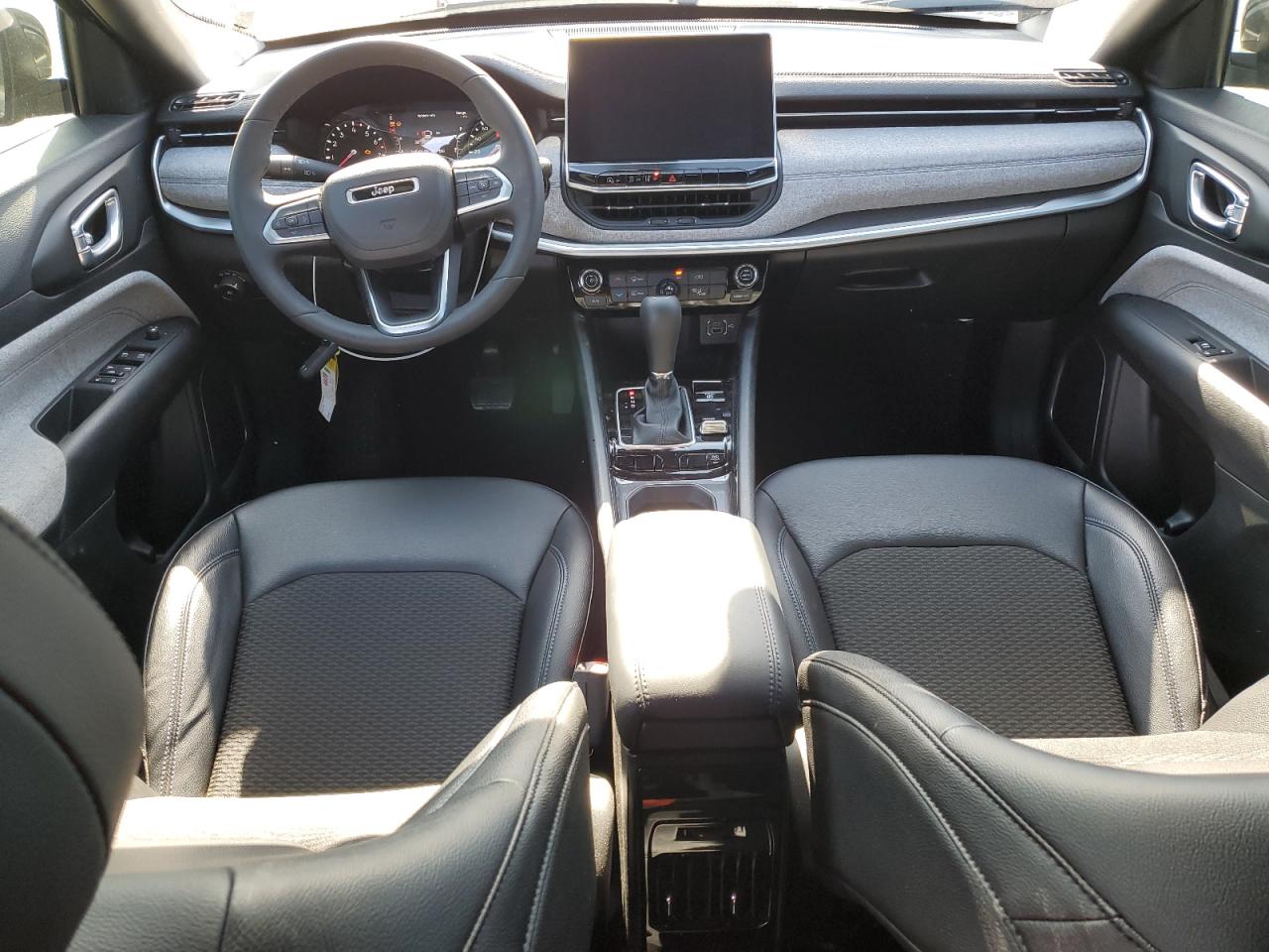 2024 JEEP COMPASS LATITUDE VIN:3C4NJDBN9RT119751