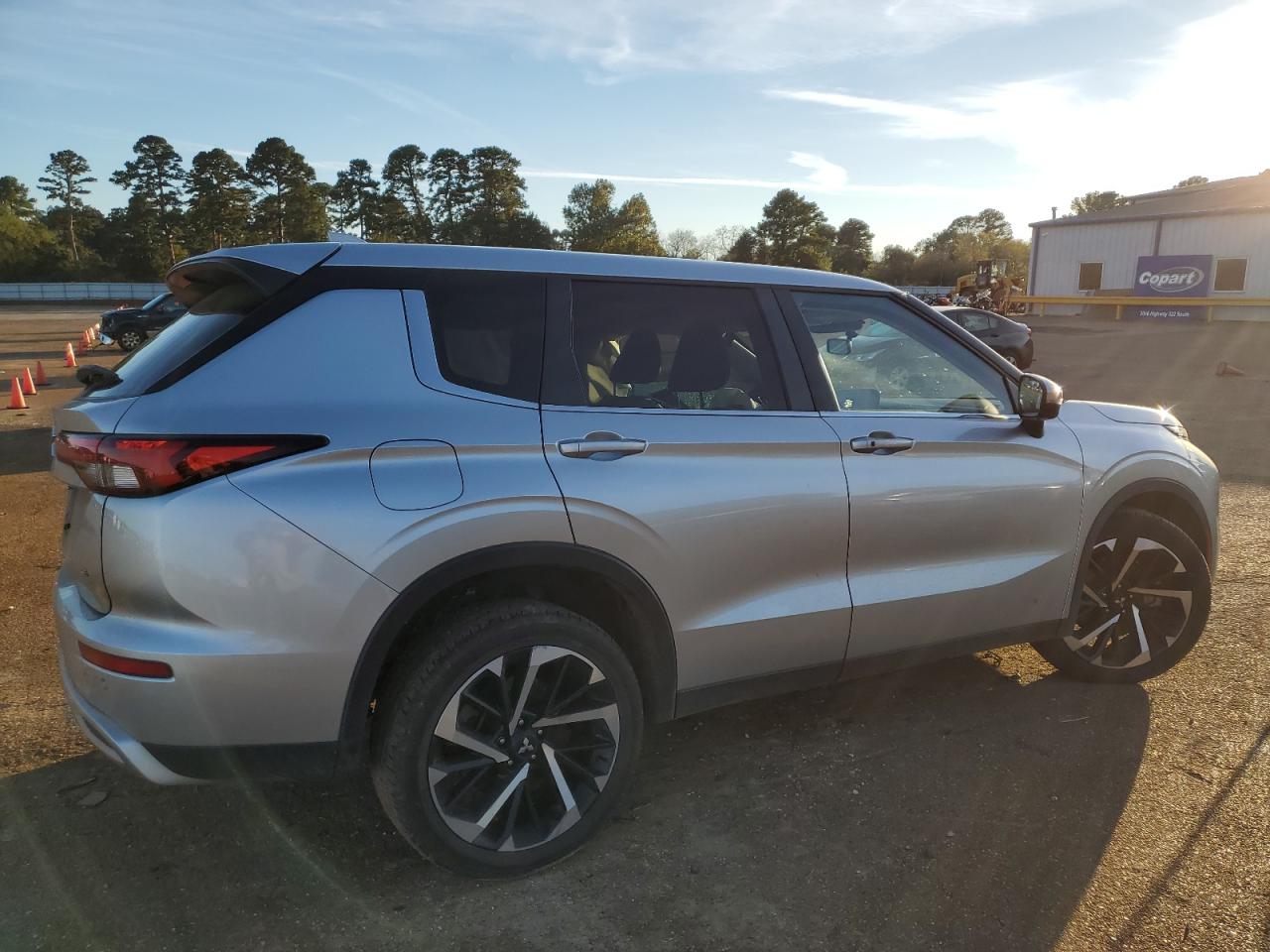 2022 MITSUBISHI OUTLANDER SE VIN:JA4J4UA81NZ027449