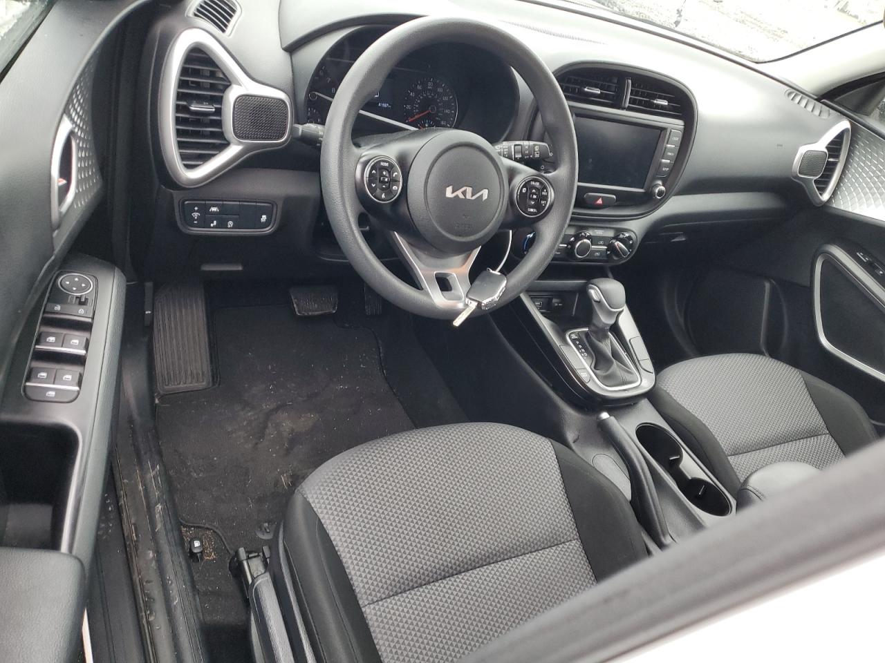 2022 KIA SOUL LX VIN:KNDJ23AU2N7175706